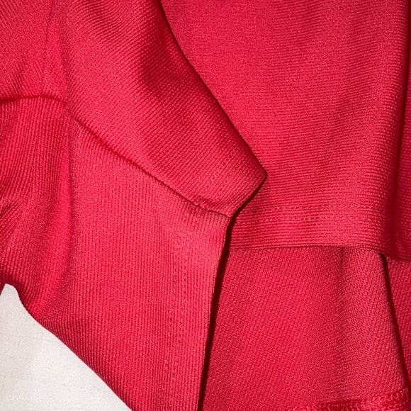 Under Armour large women’s coral Training / running Shorts - Picture 4 of 16